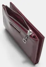 Basic zip-up purse