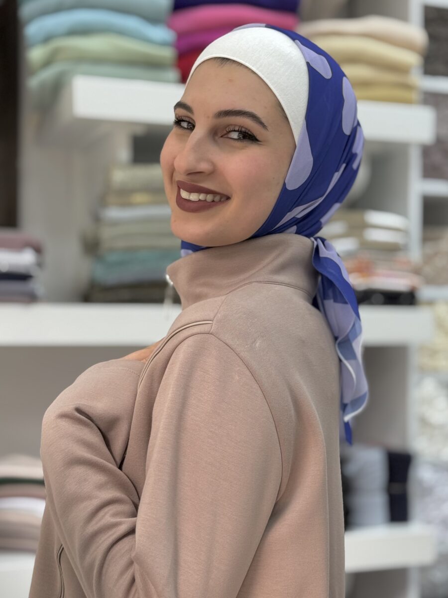 منديل تركي مربع معرّق شيفون