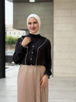 قميص اسود وابيض