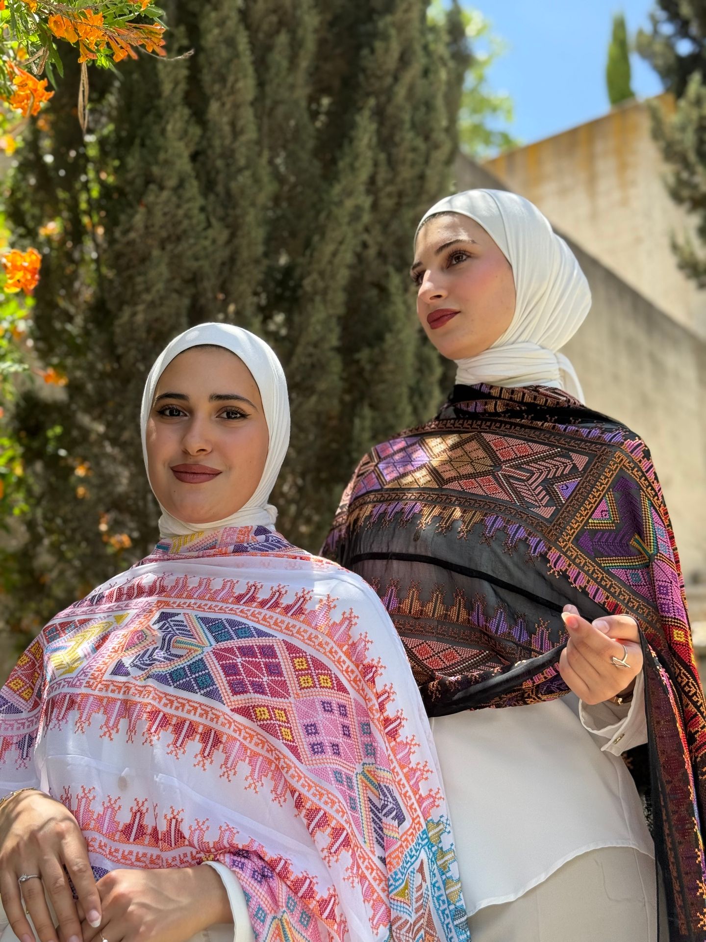 شالات كتف | Scarves