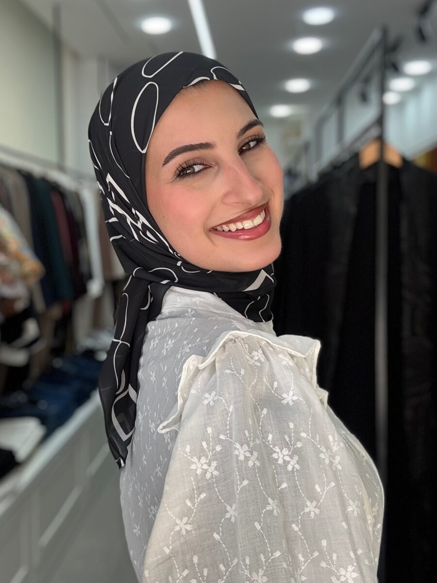 شيفون تركي مربع معرّق | Printed Square Hijab