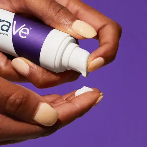 CeraVe טיפול פילינג לילי לחידוש העור