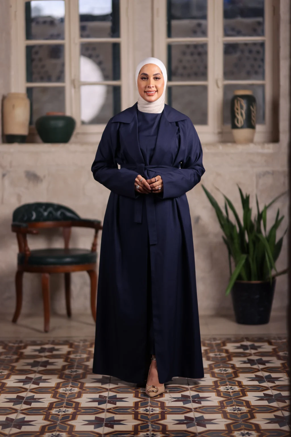 Three-piece abaya