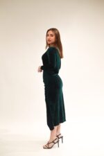 Short velvet dress