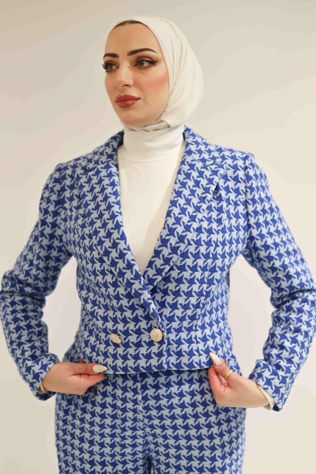 Two-piece set