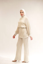Two-piece wool set