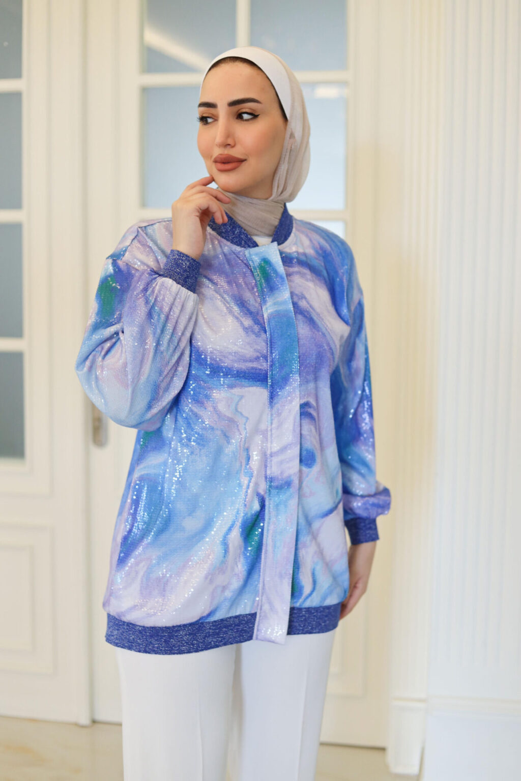 Medium long jacket