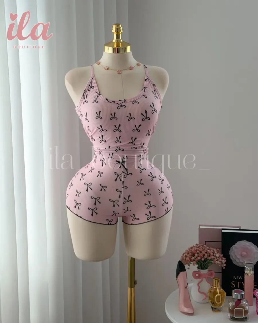 بيجاما زهري فيونكات اسود توب و شورت