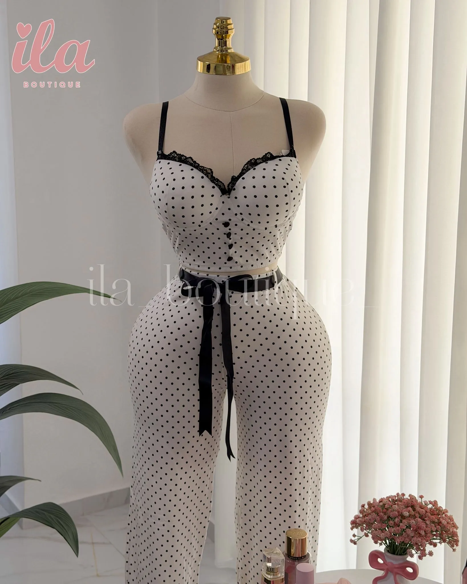 بيجاما ابيض HIGH QUALITY POLKA DOTS توب و بنطلون
