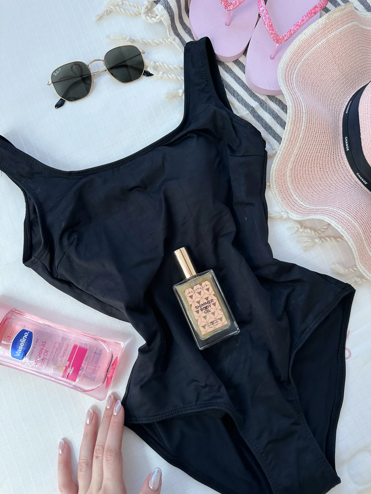SWIMSUIT FENDI اسود مختوم بالكامل