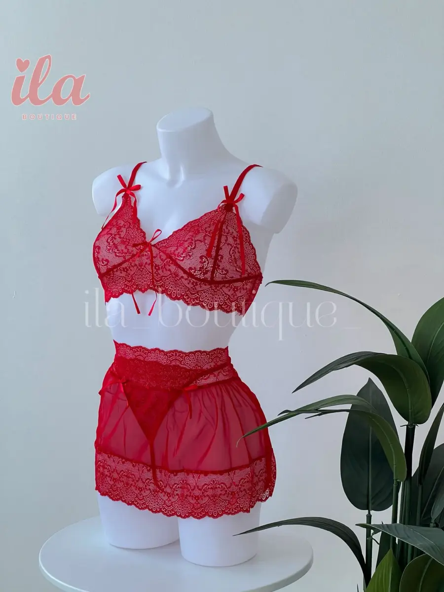 لانجري 3 قطع دانتيل احمر ( SKIRT + BRA + THONG )