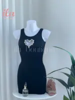 فستان لايكرا قلب اسود سترس