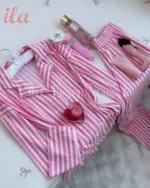 بيجاما مقلم فوشي و ابيض قميص كم و بنطلون
