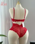 بودي سوت احمر بوش