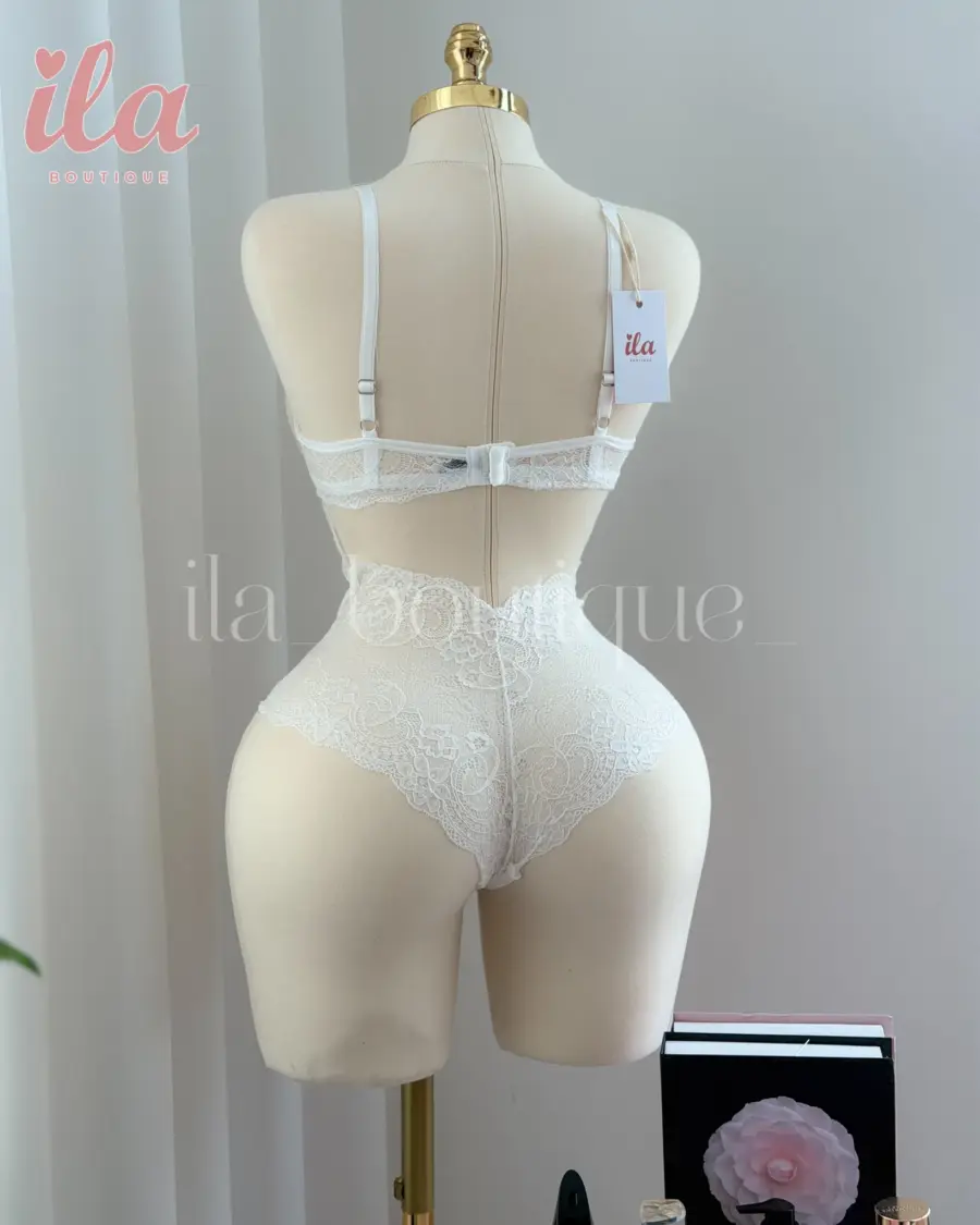 بودي سوت ابيض بوش