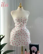 فستان ستان ابيض قلوب