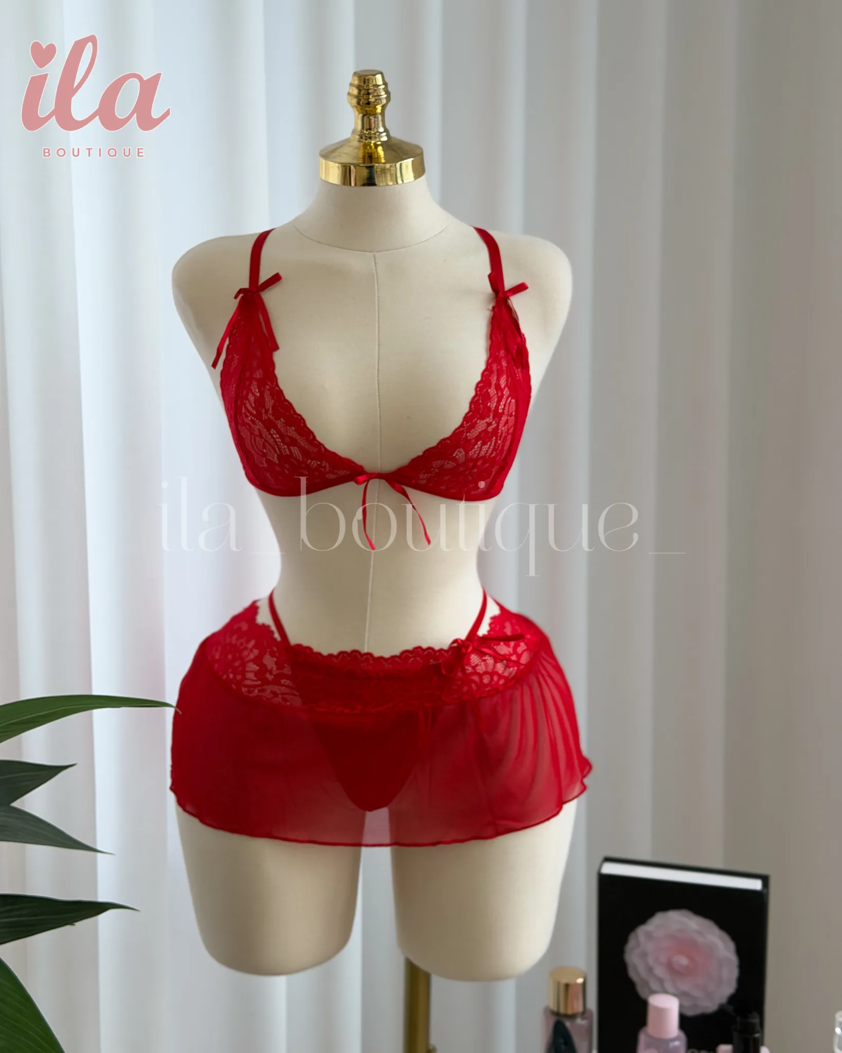 لانجري 3 قطع دانتيل احمر