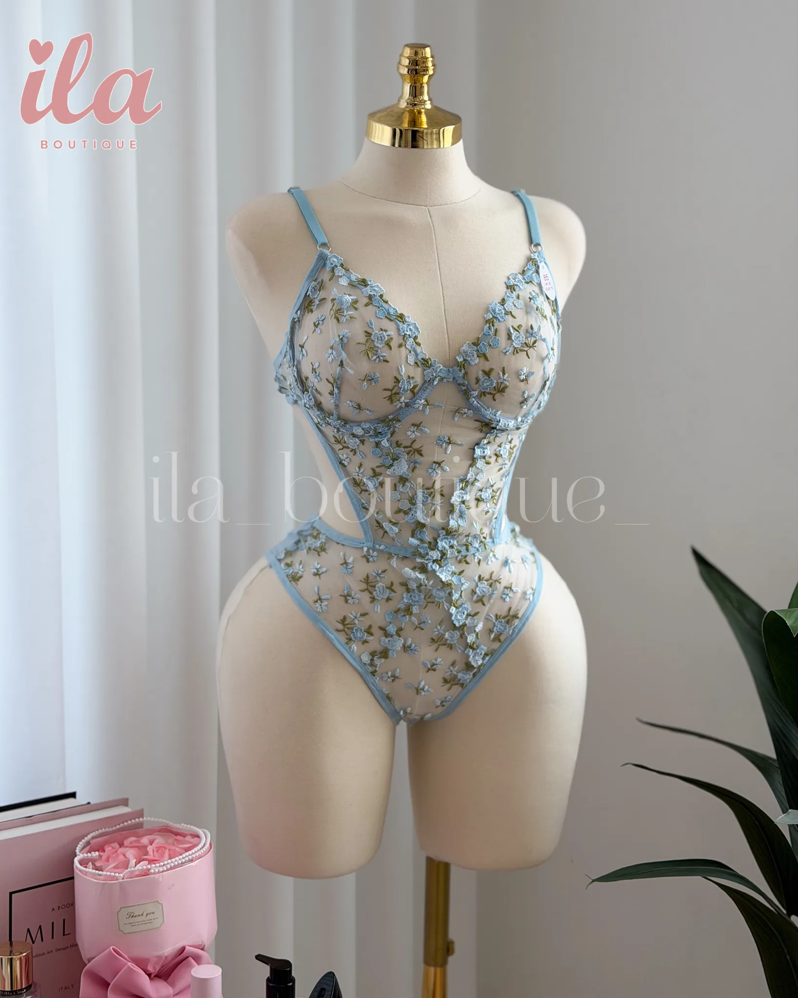 بودي سوت ورد ازرق