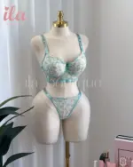 داخلي دانتيل ابيض و تركواز قطعتين