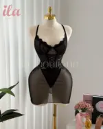 فستان اسود على قد الجسم قصة كورسيه