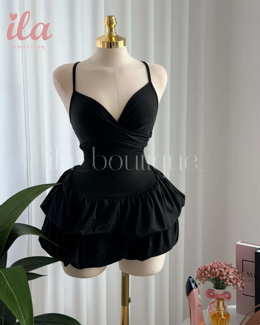 فستان اسود ستايل باربي