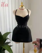 فستان اسود قماش لميع بحلي الجسم
