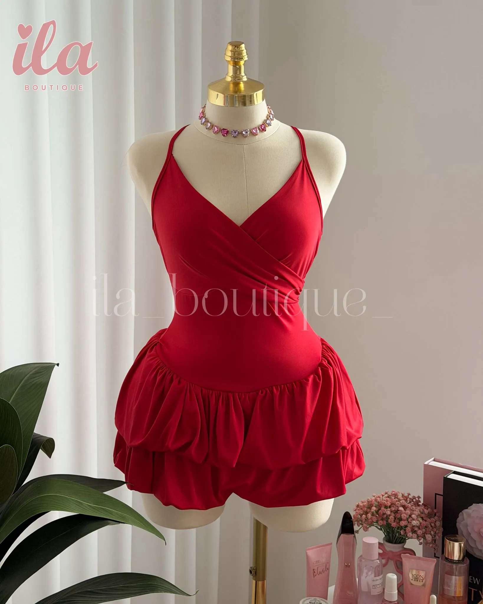 فستان احمر ستايل باربي