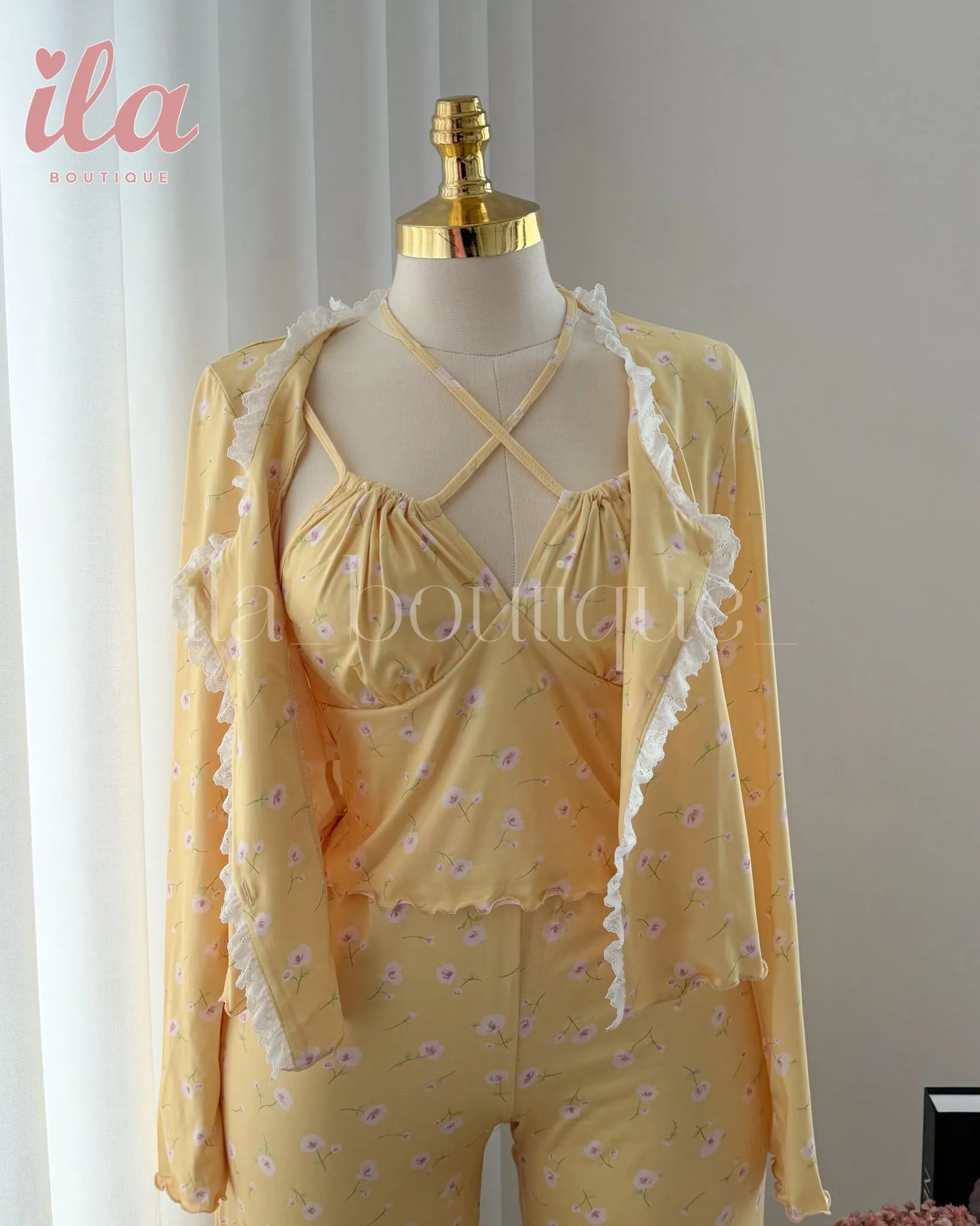 بيجاما 3 قطع BUTTER YELLOW