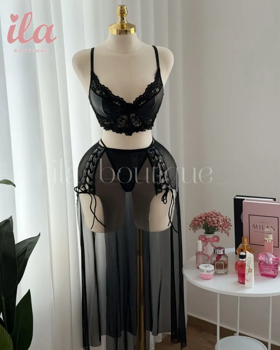 لانجري اسود جلد توب و اندروير و تنورة