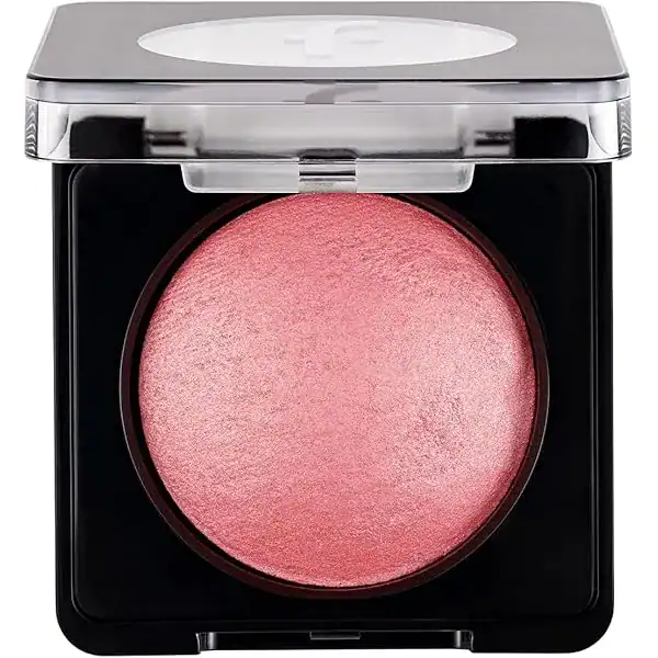 BAKED BLUSH ON