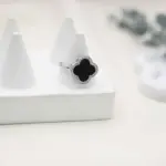 خواتم برسيم بأربع أوراق