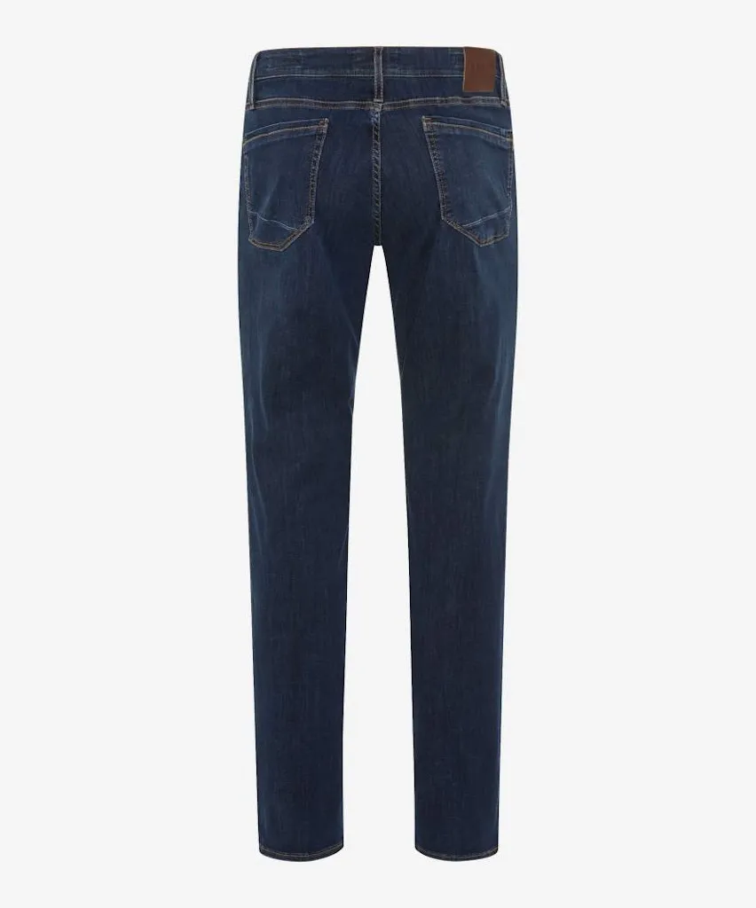 Hi-FLEXTREME: five-pocket jeans in modern fit