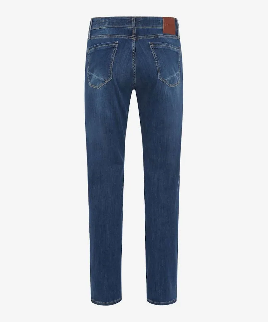 Hi-FLEXTREME: five-pocket jeans in modern fit
