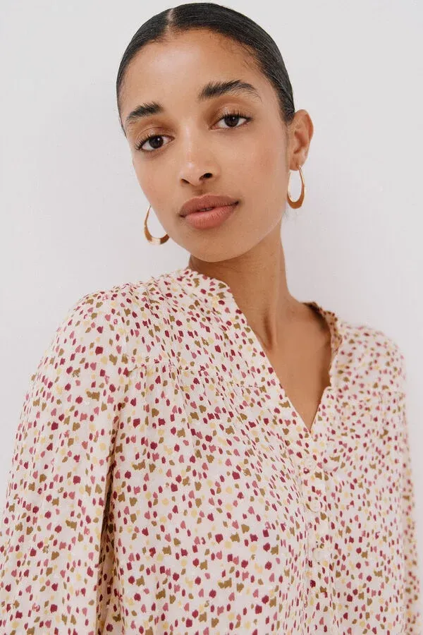 Front yoke blouse