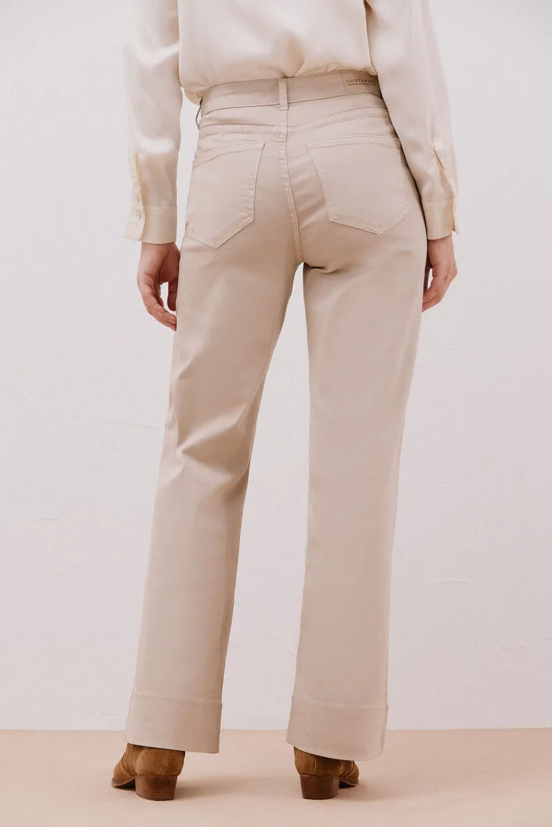 Buttons pants