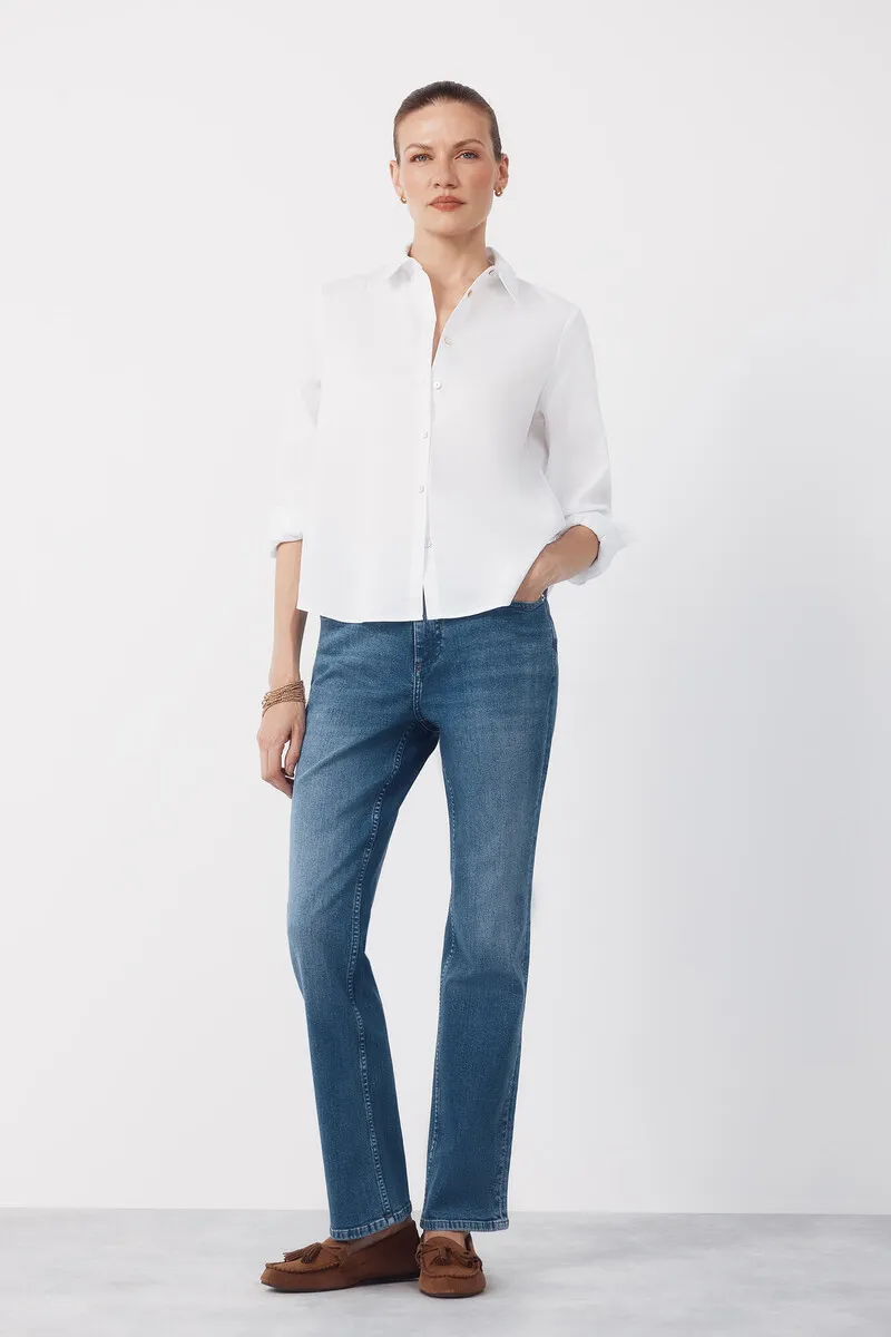 Straight Jeans