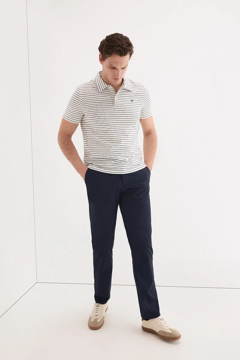 Regular dobby structure trousers