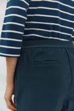 Straight trousers with elasticated back