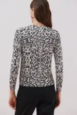 Short-sleeved jumper