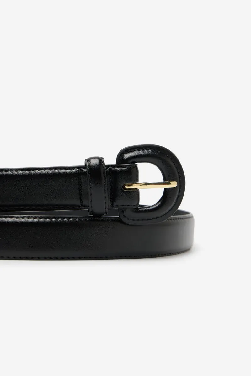 Covered buckle belt