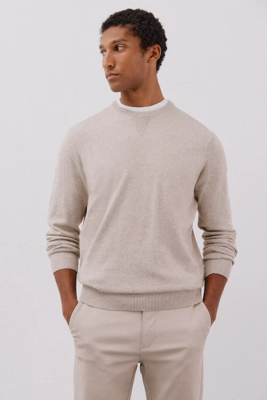 Fine knit cotton round neck sweater