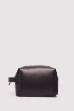 Casual brown leather effect toiletry bag