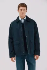 Jacket with combined collar