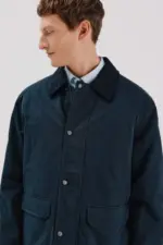 Jacket with combined collar