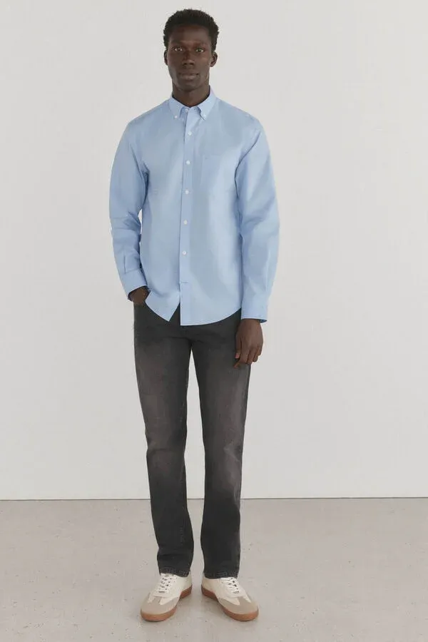 Plain non-iron + stain-resistant shirt