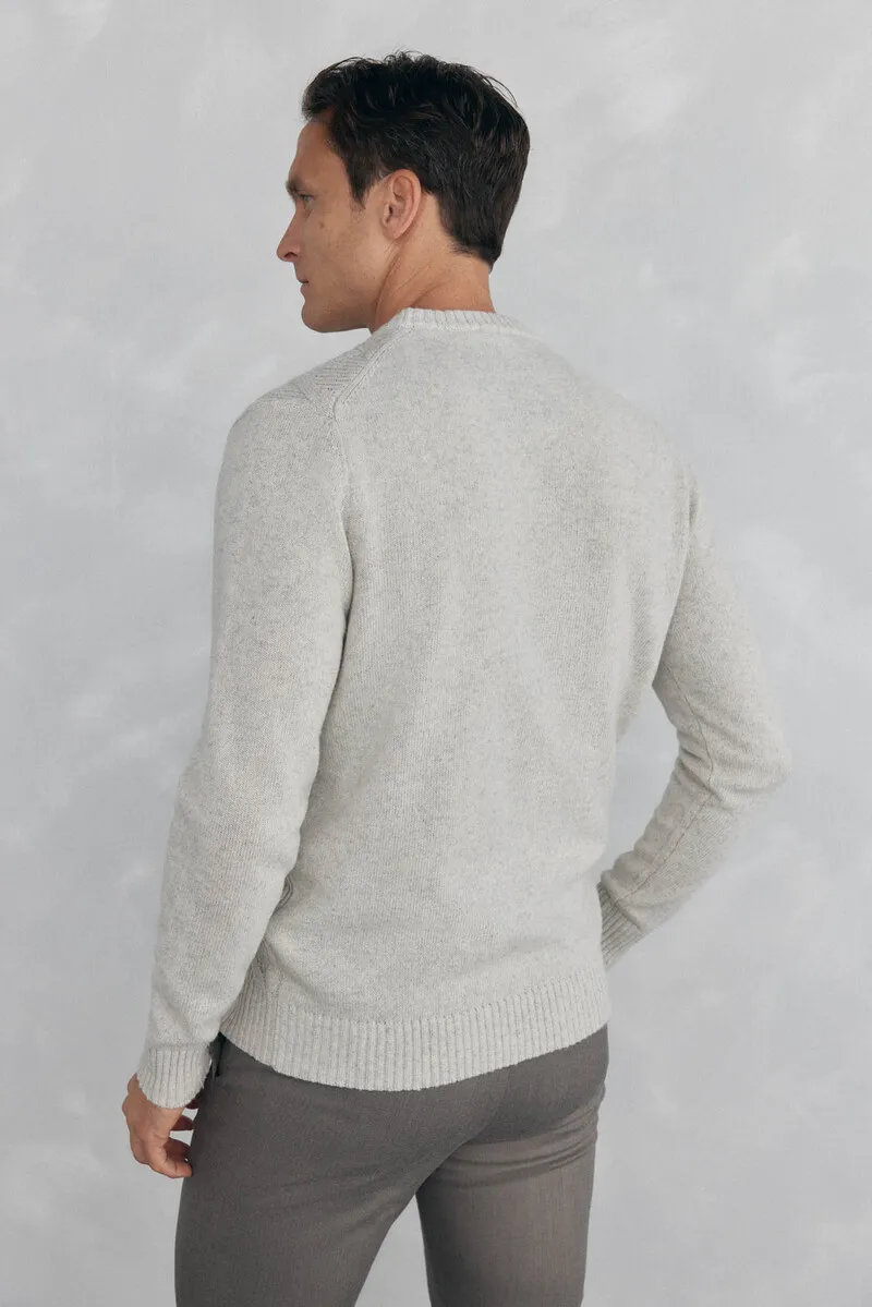 Diamond pattern round neck sweater