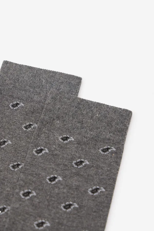 Micro-patterned socks