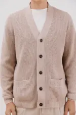 Pearl knit cotton cardigan with button closure