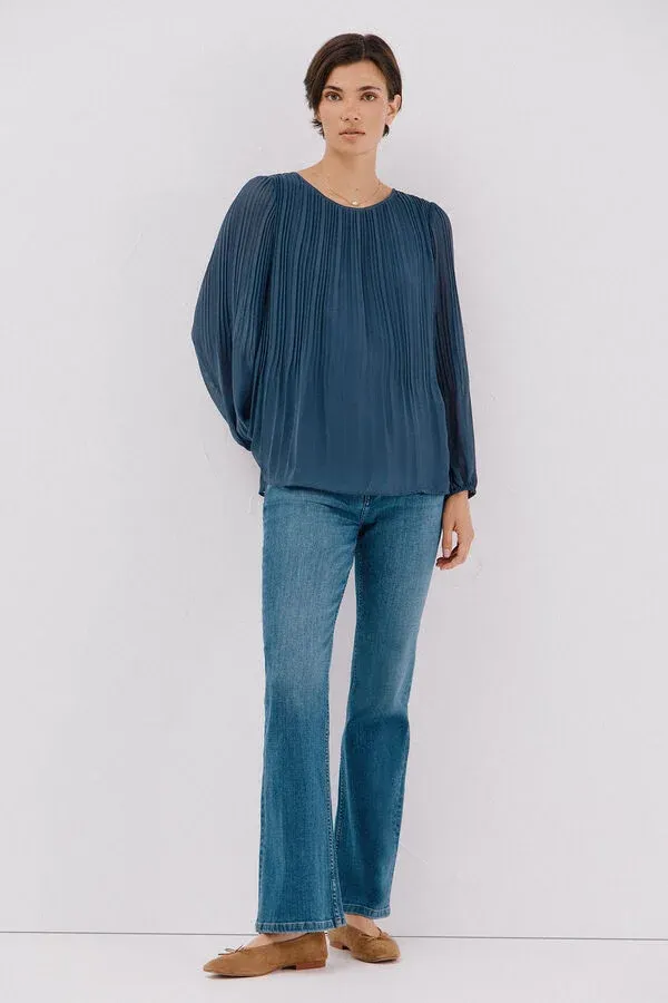 Pleated blouse