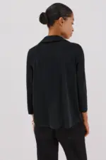 Elastic buttons shirt